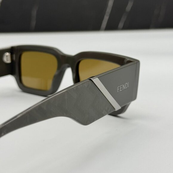NEW FE40131I 20E FENDI SQUARE BROWN MEN FENDI SUNGLASSES - Picture 7 of 12